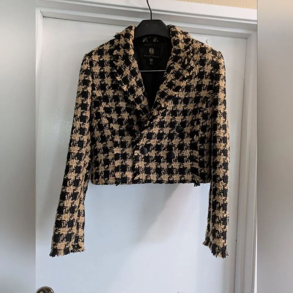 House of Harlow 1960 Black and Tan Houndstooth Jacket New without tags
